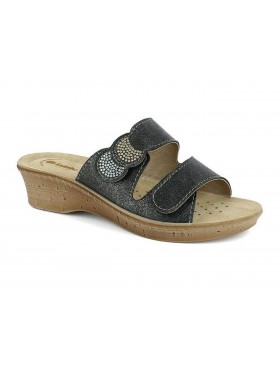 Inblu ciabatte con strappo...